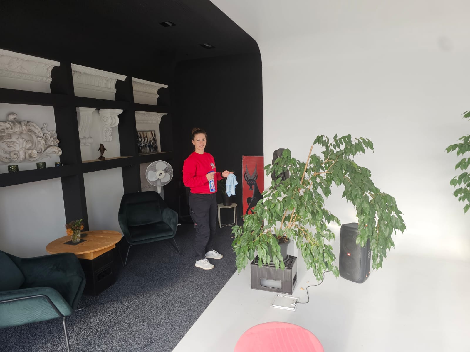 Büreinigung in Moosach